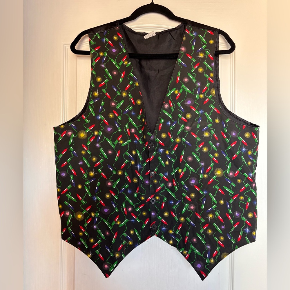 Christmas Lights Holiday‎ Button Tie Back Vest men’s size XL suit vest